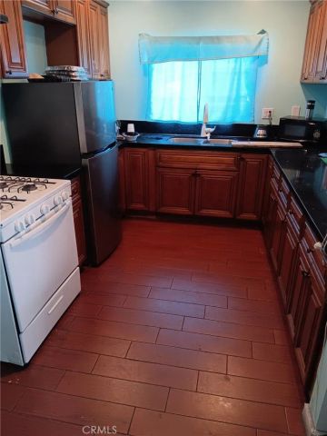 11136 Keswick Street, Sun Valley, CA 91352