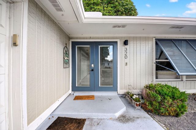 320 Riverdale Road, Palm Springs, FL 33461