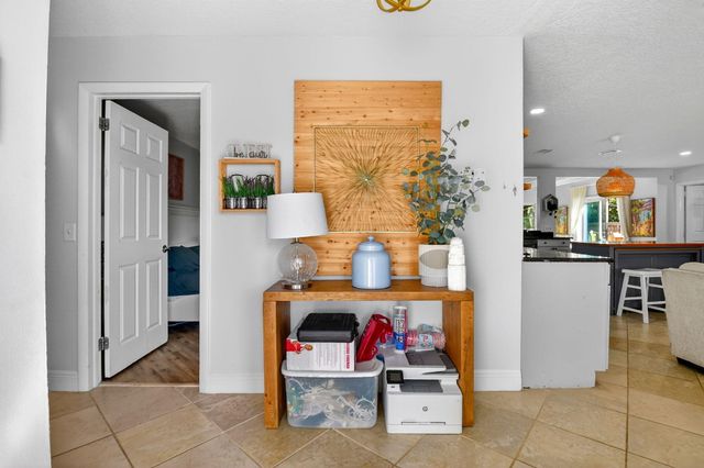 320 Riverdale Road, Palm Springs, FL 33461