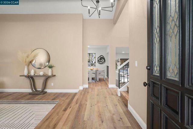 2185 2185 Greenridge Dr, Richmond, CA 94803