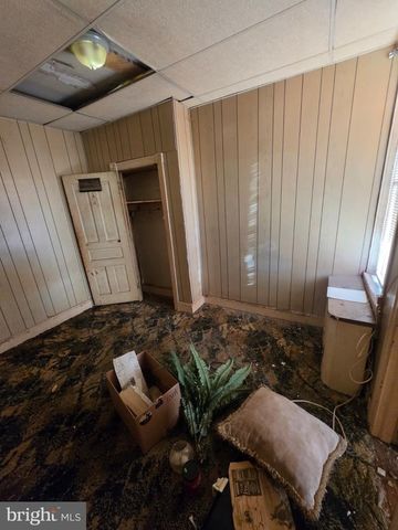 2633 N 28TH ST, Philadelphia, PA 19132