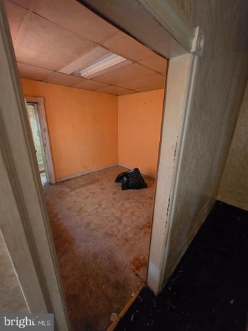 2633 N 28TH ST, Philadelphia, PA 19132