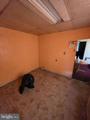 2633 N 28TH ST, Philadelphia, PA 19132