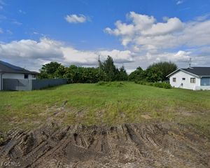 1731 SW 3rd ST, Cape Coral, FL 33991