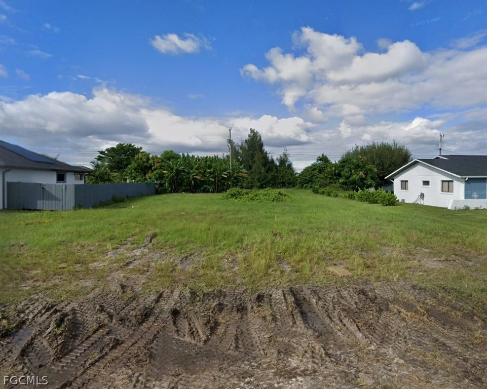 1731 SW 3rd ST, Cape Coral, FL 33991