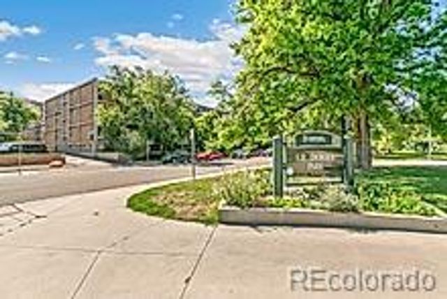 2500 S York Street 208, Denver, CO 80210