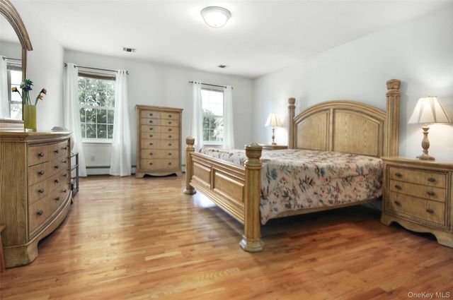 7 Frances Lane, Monroe, NY 10950