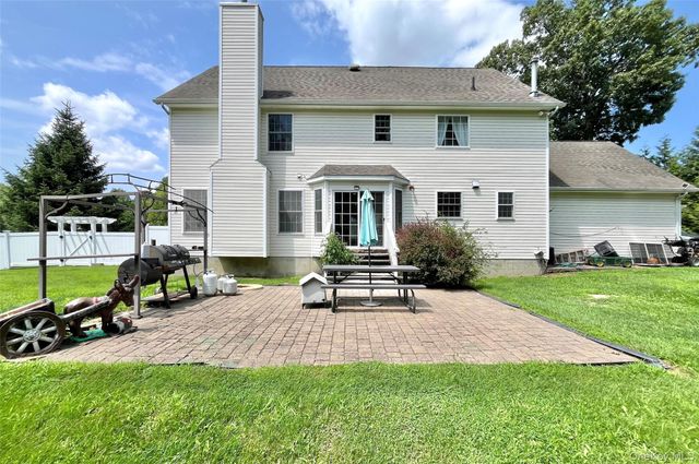 7 Frances Lane, Monroe, NY 10950