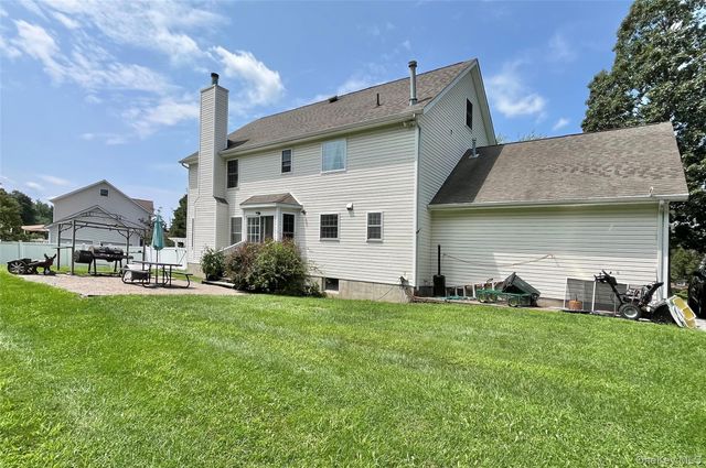 7 Frances Lane, Monroe, NY 10950