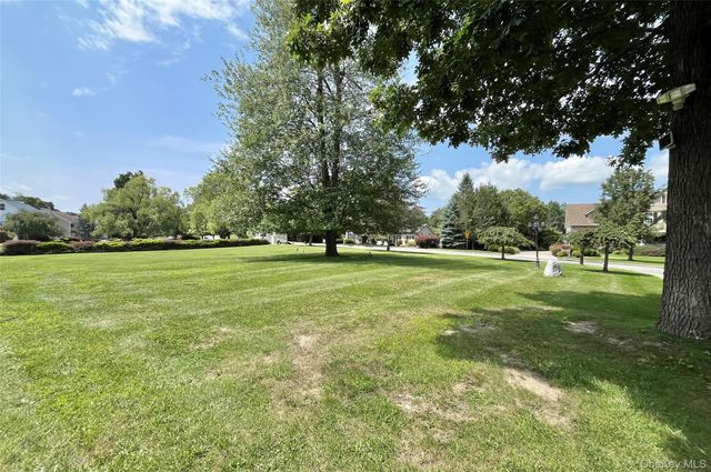 7 Frances Lane, Monroe, NY 10950