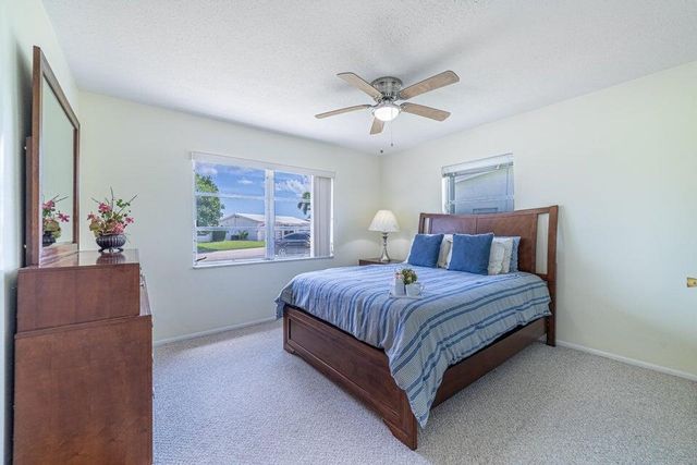 135 NW 14th Street, Boynton Beach, FL 33426