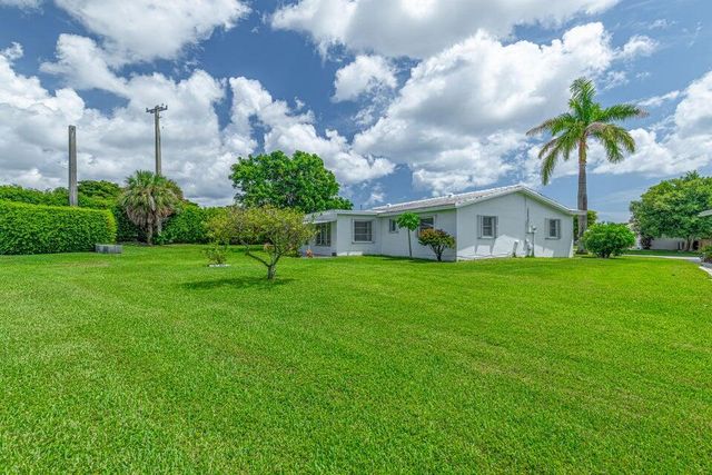 135 NW 14th Street, Boynton Beach, FL 33426