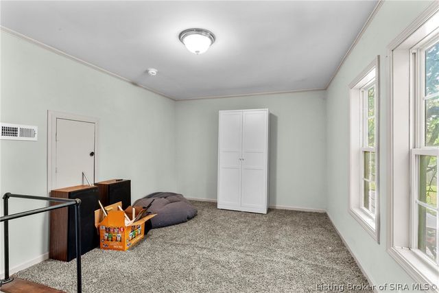 946 E Maple Street, Jeffersonville, IN 47130