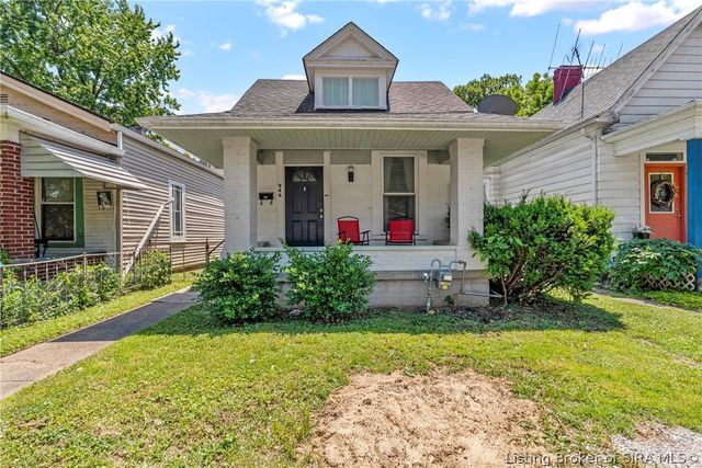 946 E Maple Street, Jeffersonville, IN 47130