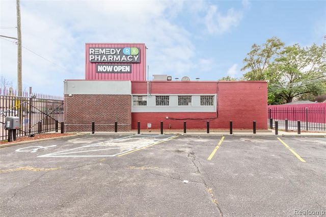 16841 Schaefer Highway, Detroit, MI 48235