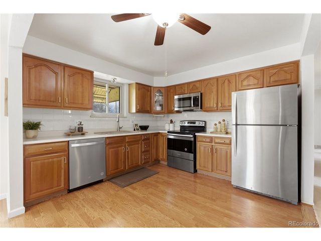 6819 Pierson Ct, Arvada, CO 80004