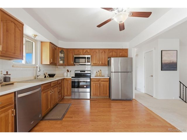 6819 Pierson Ct, Arvada, CO 80004