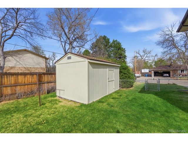 6819 Pierson Ct, Arvada, CO 80004