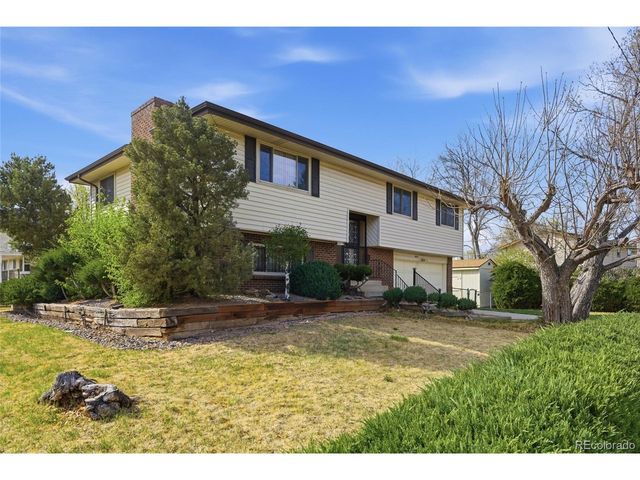 6819 Pierson Ct, Arvada, CO 80004
