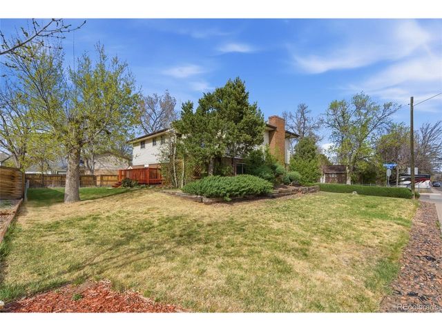 6819 Pierson Ct, Arvada, CO 80004