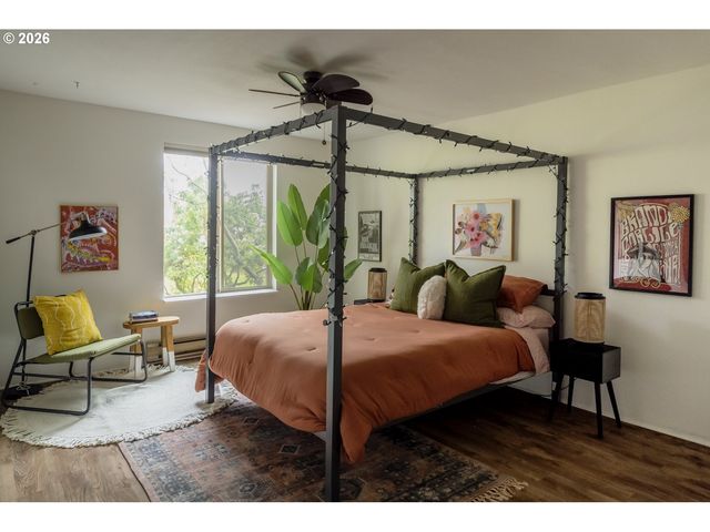 10031 Sw TRAPPER Ter, Beaverton, OR 97008