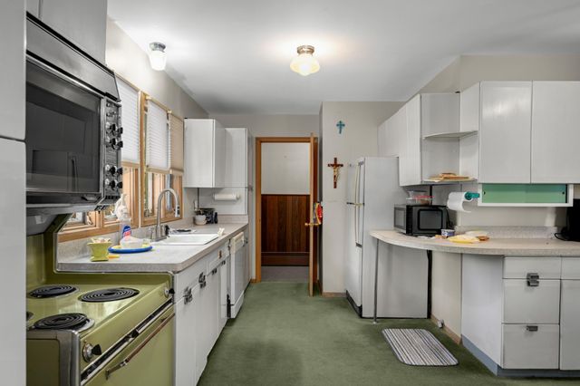 9808 Foley Boulevard NW, Coon Rapids, MN 55433