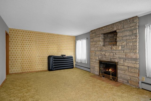 9808 Foley Boulevard NW, Coon Rapids, MN 55433