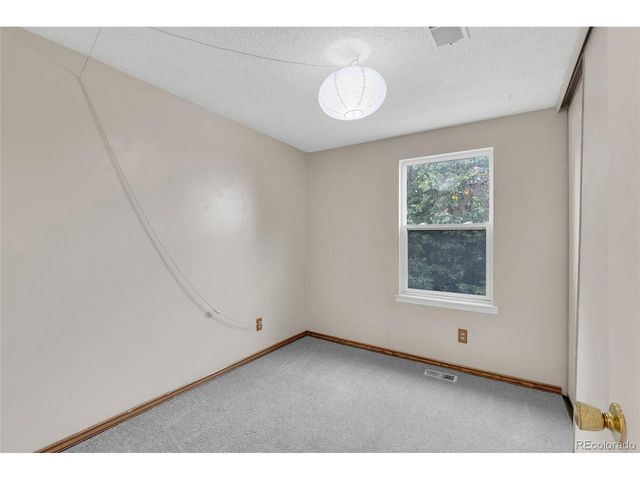 1888 S Flanders Way, Aurora, CO 80017