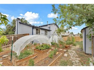 1888 S Flanders Way, Aurora, CO 80017