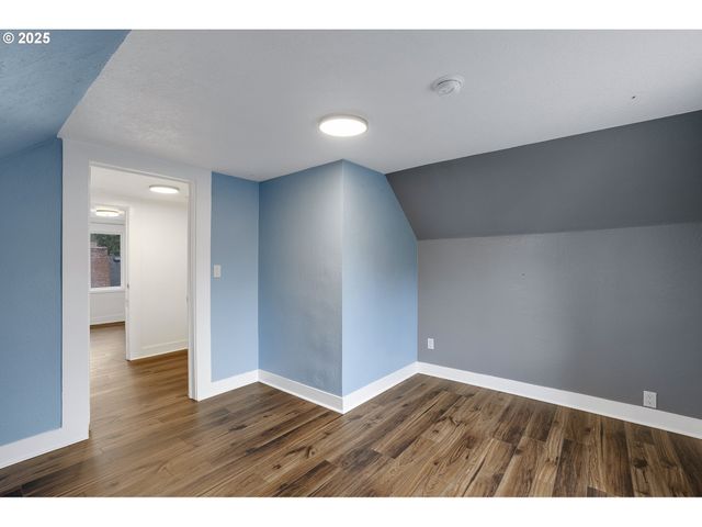 125 SELMA St, Oregon City, OR 97045