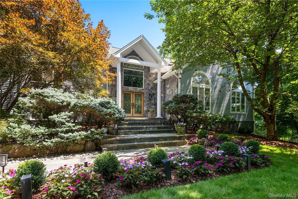 6 Canterbury Court, Briarcliff Manor, NY 10510 — photo 2