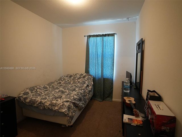 4037 NW 10th Place, Lauderhill, FL 33313