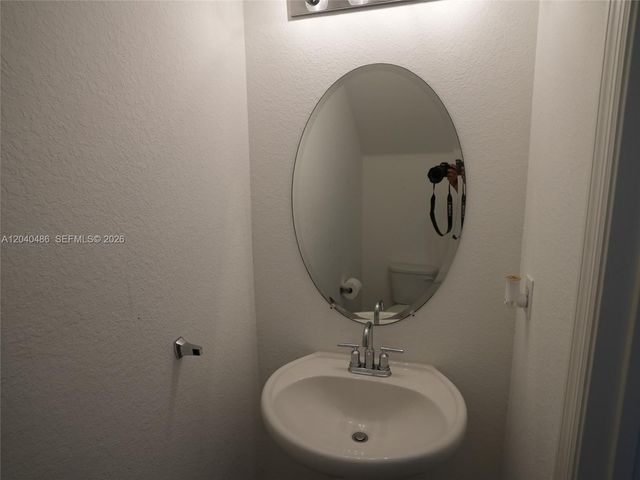 4037 NW 10th Place, Lauderhill, FL 33313