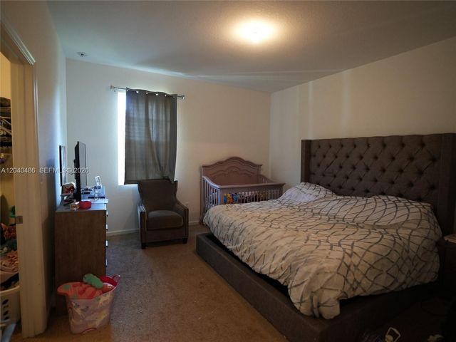 4037 NW 10th Place, Lauderhill, FL 33313