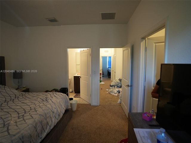 4037 NW 10th Place, Lauderhill, FL 33313