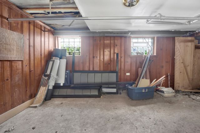 7515 S East End Avenue, Chicago, IL 60649