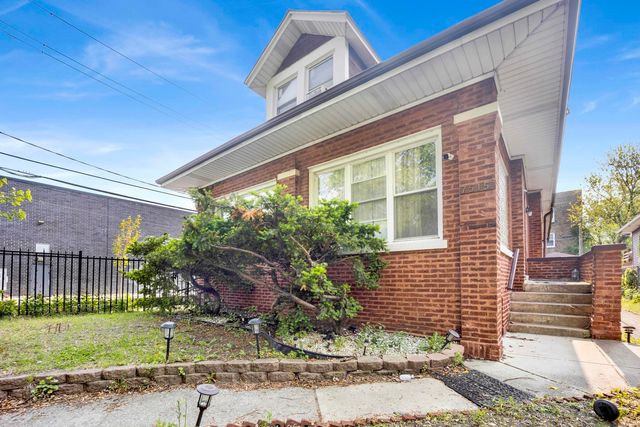 7515 S East End Avenue, Chicago, IL 60649