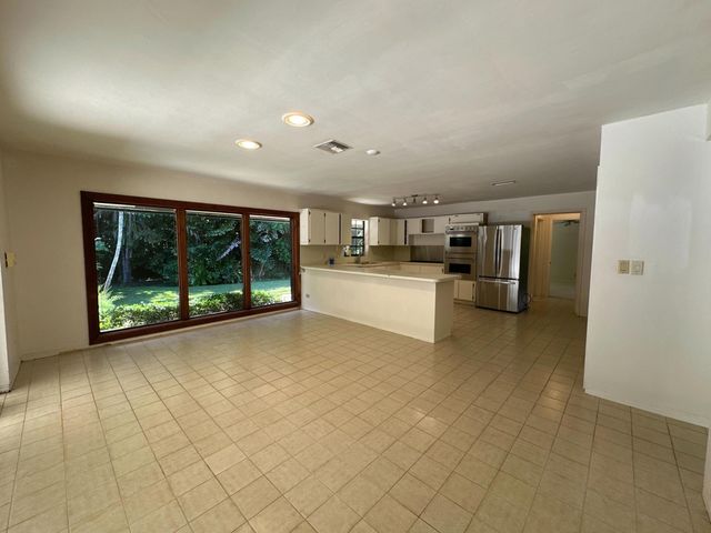 12320 NW 2ND Street, Plantation, FL 33325