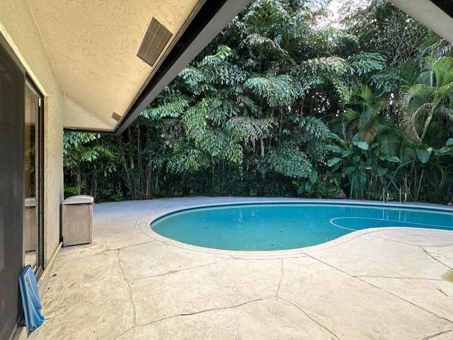 12320 NW 2ND Street, Plantation, FL 33325