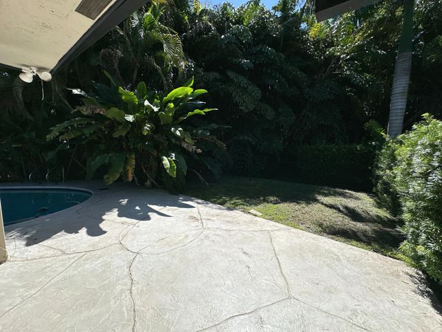 12320 NW 2ND Street, Plantation, FL 33325