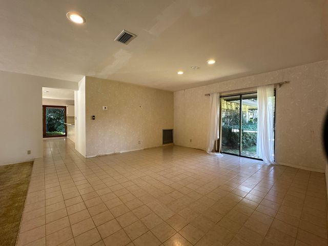 12320 NW 2ND Street, Plantation, FL 33325