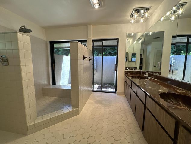 12320 NW 2ND Street, Plantation, FL 33325