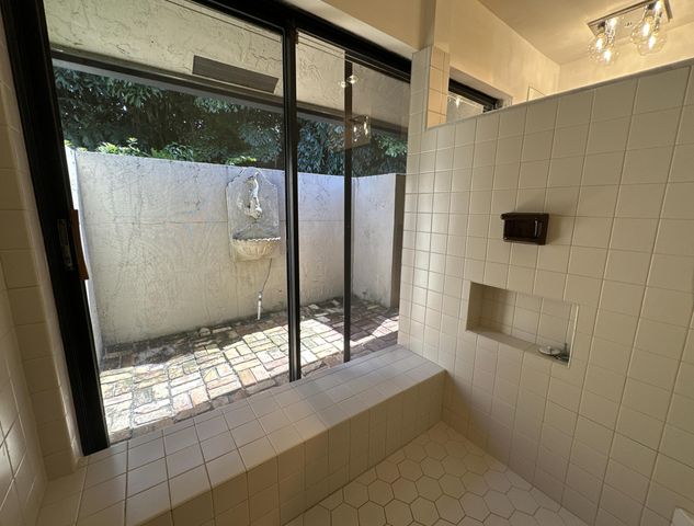 12320 NW 2ND Street, Plantation, FL 33325