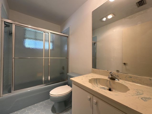 12320 NW 2ND Street, Plantation, FL 33325