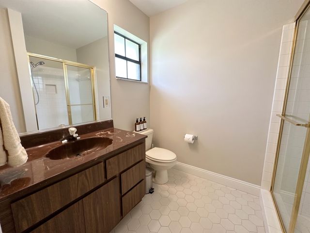 12320 NW 2ND Street, Plantation, FL 33325