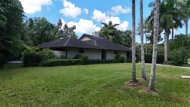 12320 NW 2ND Street, Plantation, FL 33325