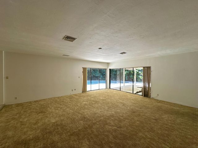 12320 NW 2ND Street, Plantation, FL 33325