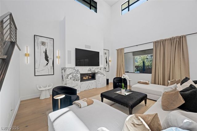 5 Gemstar Lane, Las Vegas, NV 89135