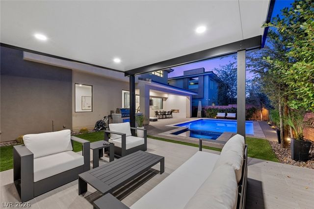 5 Gemstar Lane, Las Vegas, NV 89135