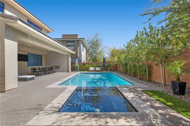 5 Gemstar Lane, Las Vegas, NV 89135